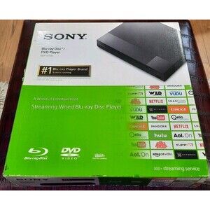 Sony BDP-S1700 Blu-ray Dvd  Disc Player 1080p Streaming Black NEW FACTORY SEALED